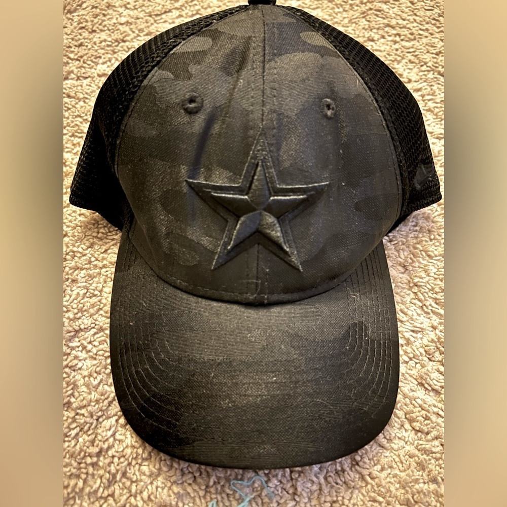 New Era Dallas Cowboys Black Camo Fitted‎ hat L/XL